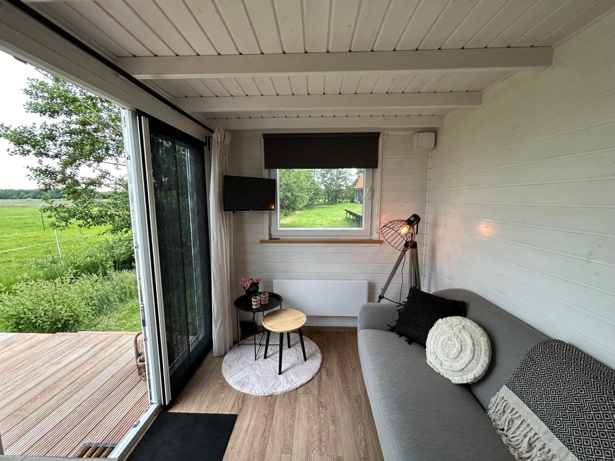 T'Hus Bed & Breakfast Katlijk Kültér fotó